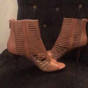 Michael Kors beige open toe boots
